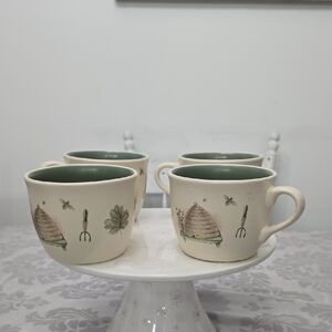 Pfaltzgraff Set Of 4 Naturewood Jumbo Soup Stoneware Mugs Bees  Cream Sage